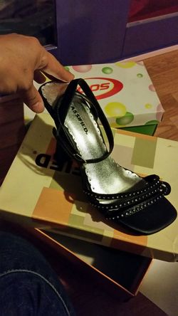 Black high heel size 5.5