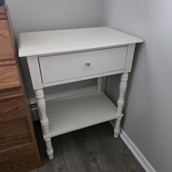 White Tables With Drawers