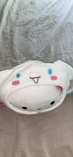 Hello kitty squishmallow