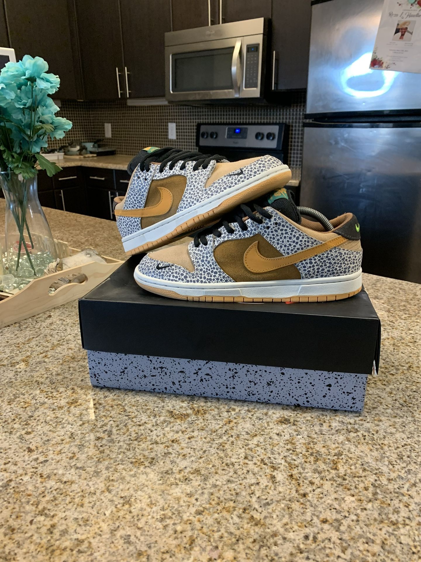 Nike SB Dunk Safari Pro