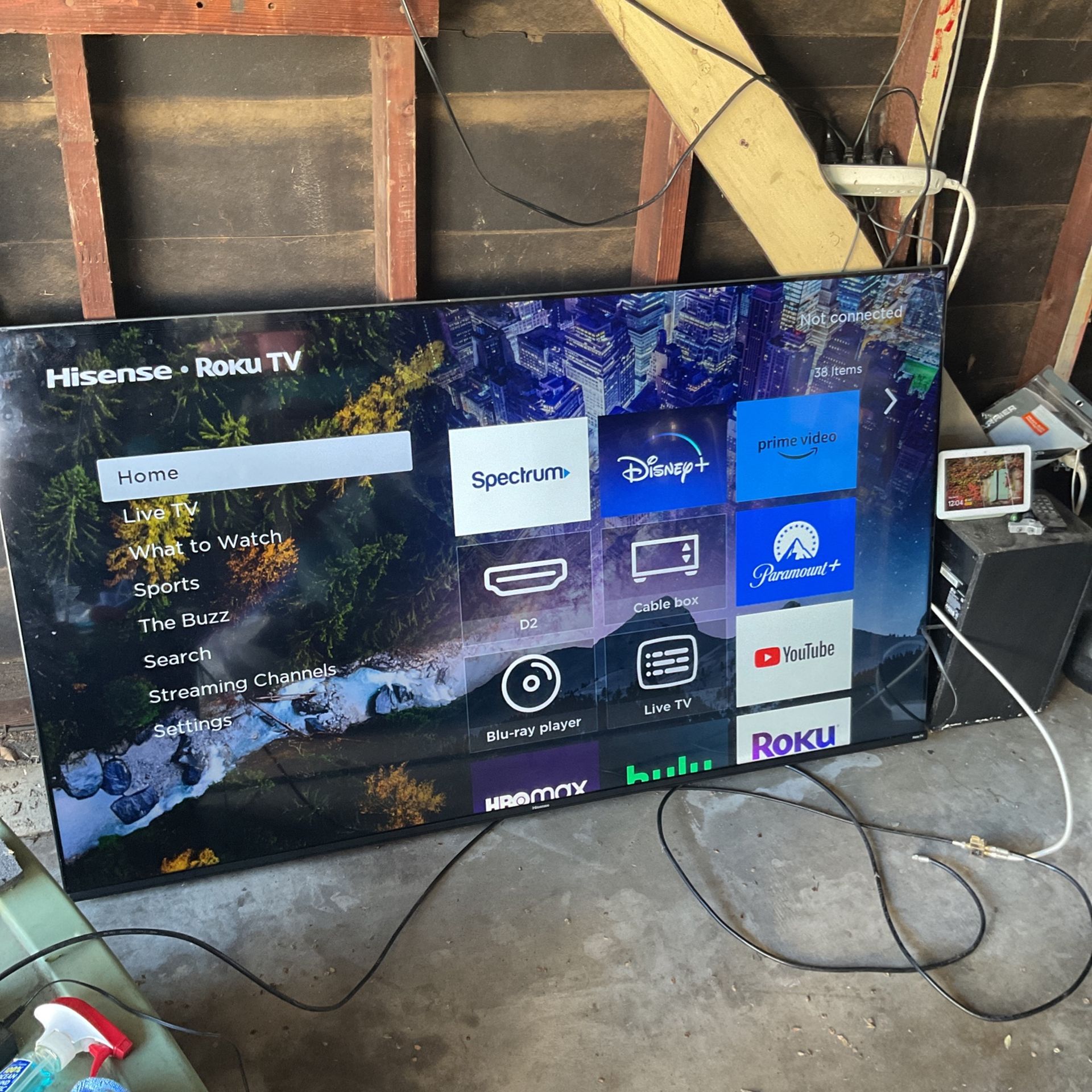 Hisense Roku Tv 65” 4k