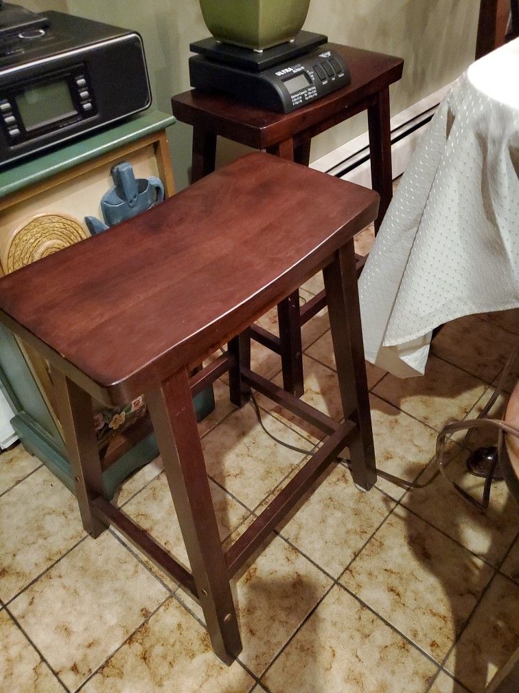 Wood Stool Seats Set Of 2 Excellent