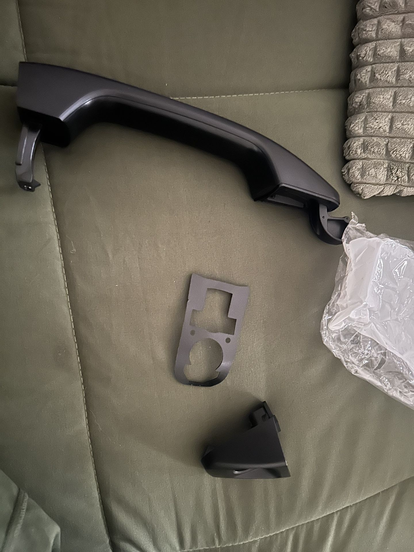 Colorado Door Handle + Cover + Gasket