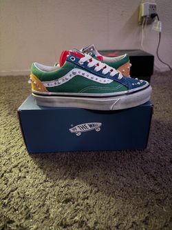 Pearlized vans  “Yacht Club”    Gs 4.5
