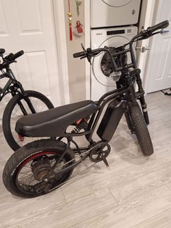 Fat Tire Electric Bike Moped Style