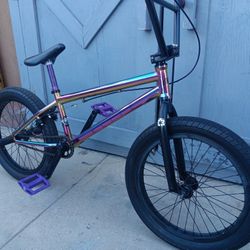 BMX.       ELITE.         20"tires 