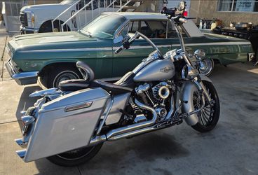 2019 ROAD KING