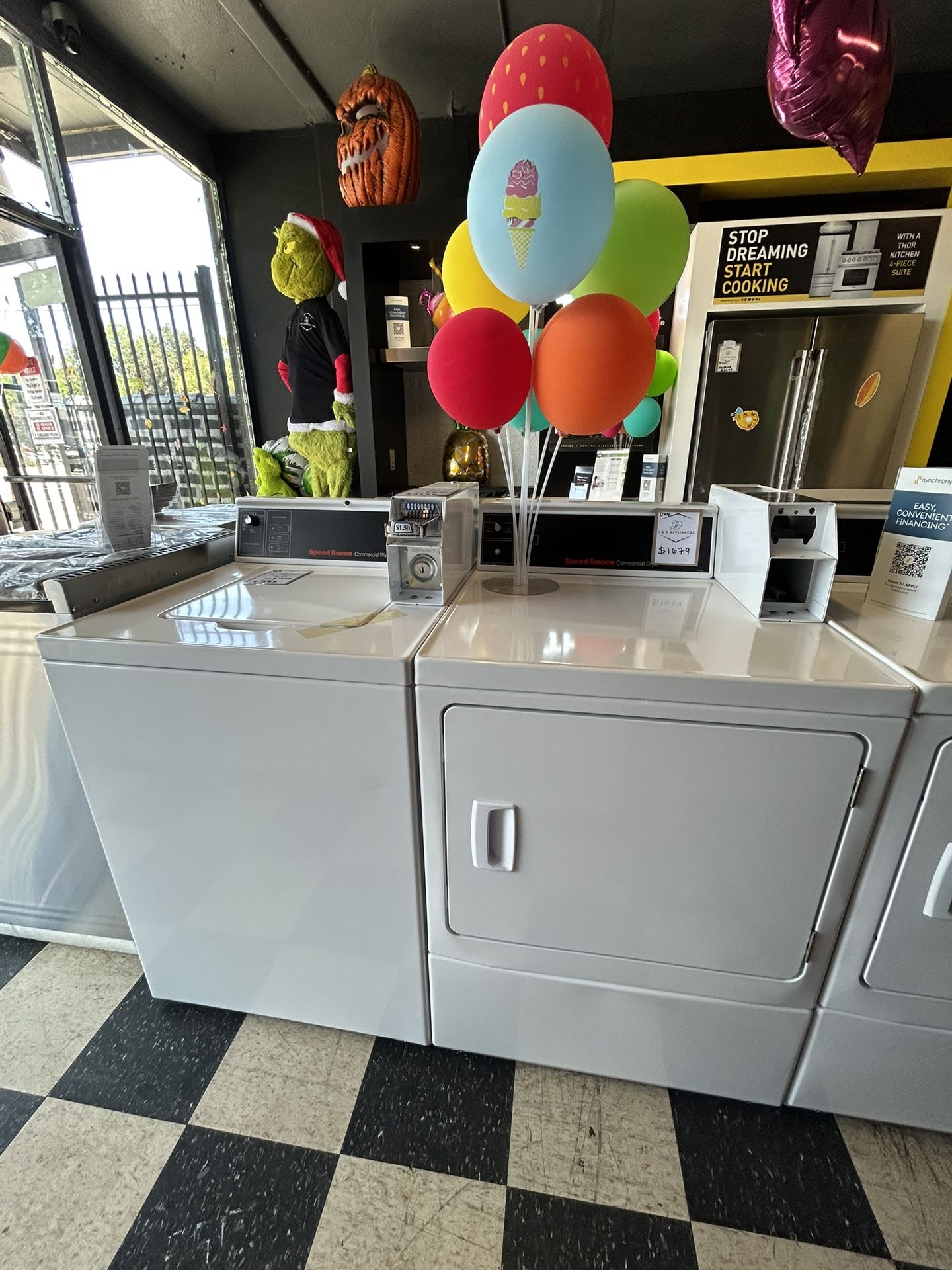 Speed Queen TV4 And DV4 Washer And Dryer Set 🍉