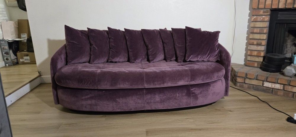 Purple Velvet Couch With Pillows