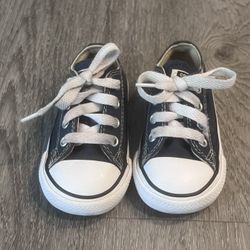 5c Converse Sneakers