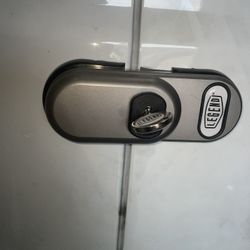 Security Cámara, Locks, Mecanic G Serv..