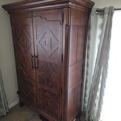 Armoire