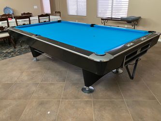 Diamondized Gold Crown 3 full size pool table