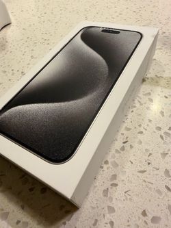 Iphone 15 Pro - 512 GB - 89% Battery Health