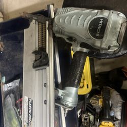 Hitachi 21* Nail gun