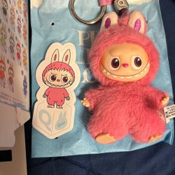 Pin For Love Q Labubu 