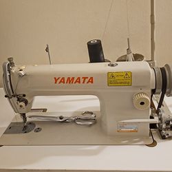 Commercial Sewing Machine