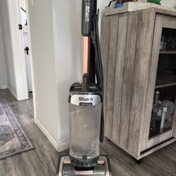 Shark Vacuum 