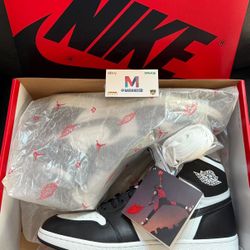Air Jordan Retro 1 High OG ‘85 Nike Black White Panda Chicago Bred Banned 1985 Lost & Found Black Toe Travis Scott Low Fragment Royal Shadow 