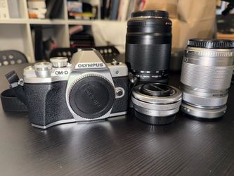 Olympus OM-D E-M10 Mark III with 3 lenses