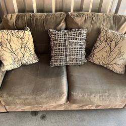 GRAY COUCH