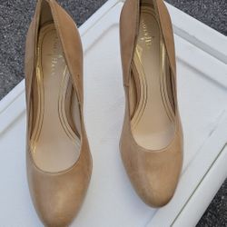 Cole Haan Heels Beige/ Neutral Color Size 8