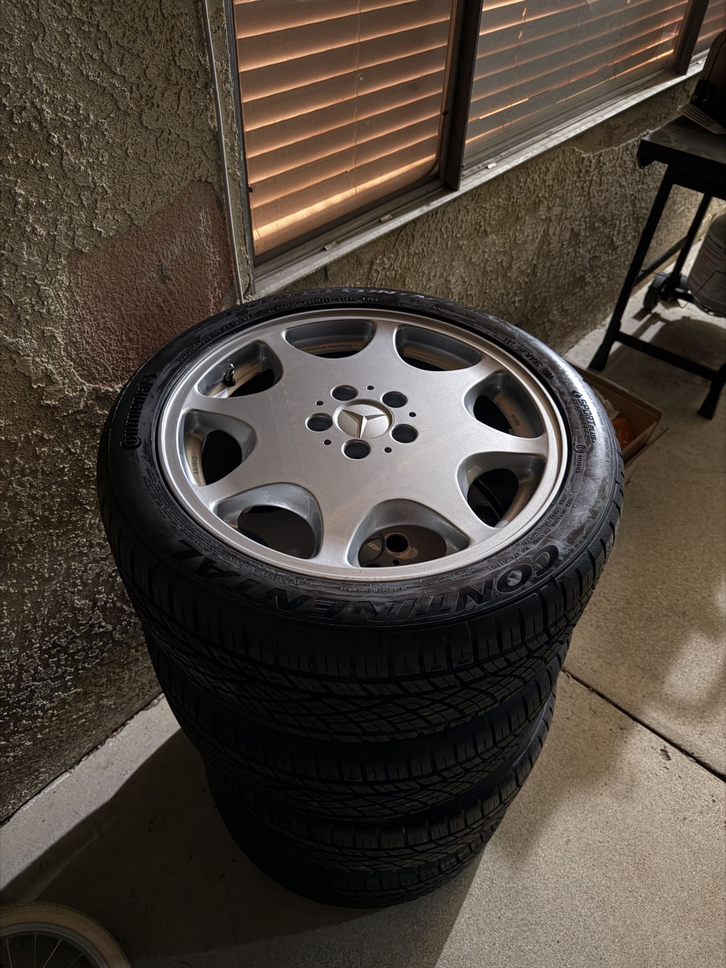 Rial ARC M800 (W124, 18x8, ET35, 5x112)