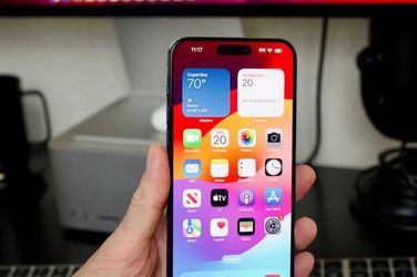 Iphone 15 pro max 256 like new