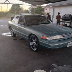1997 Crown Victoria