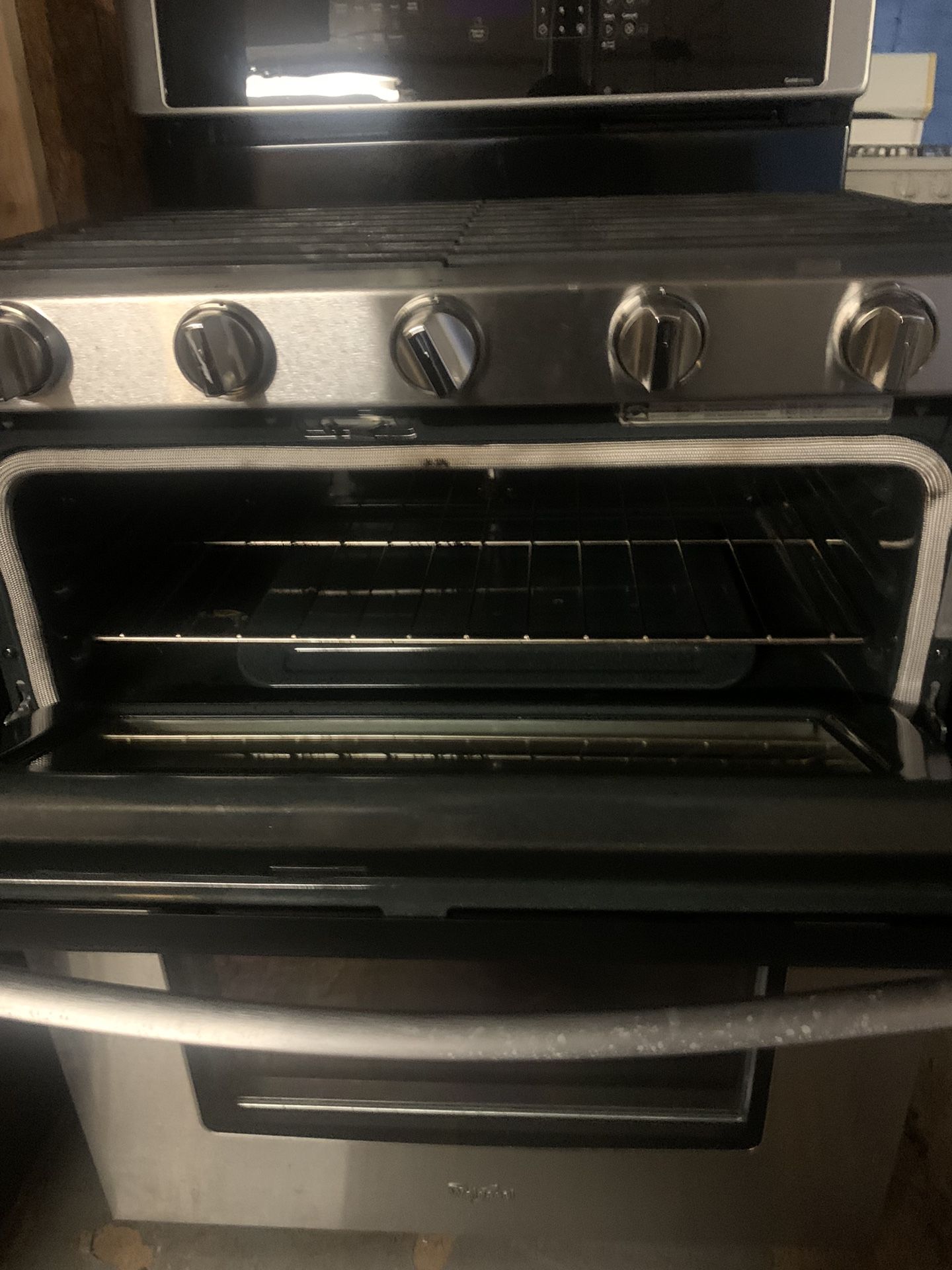 Stainless Steel Whirlpool Gas Stove for Sale in Gastonia, NC OfferUp