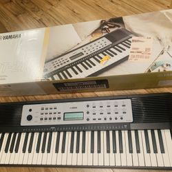 Yamaha YPT 270  Open Box  Mint  Keyboard 