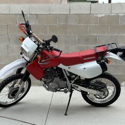 2017 Honda XR650L