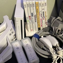 Nintendo Wii Console With Games 