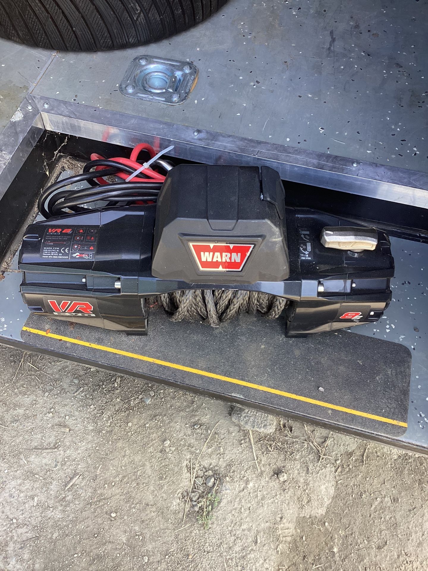 Warn 8000 Winch NEW With Synthetic Rope