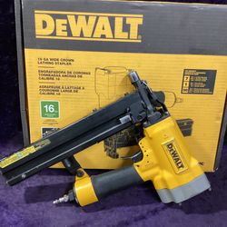 🧰🛠DEWALT Pneumatic 16-Gauge 1 in. Wide Crown Lathing Stapler-$150!🧰🛠