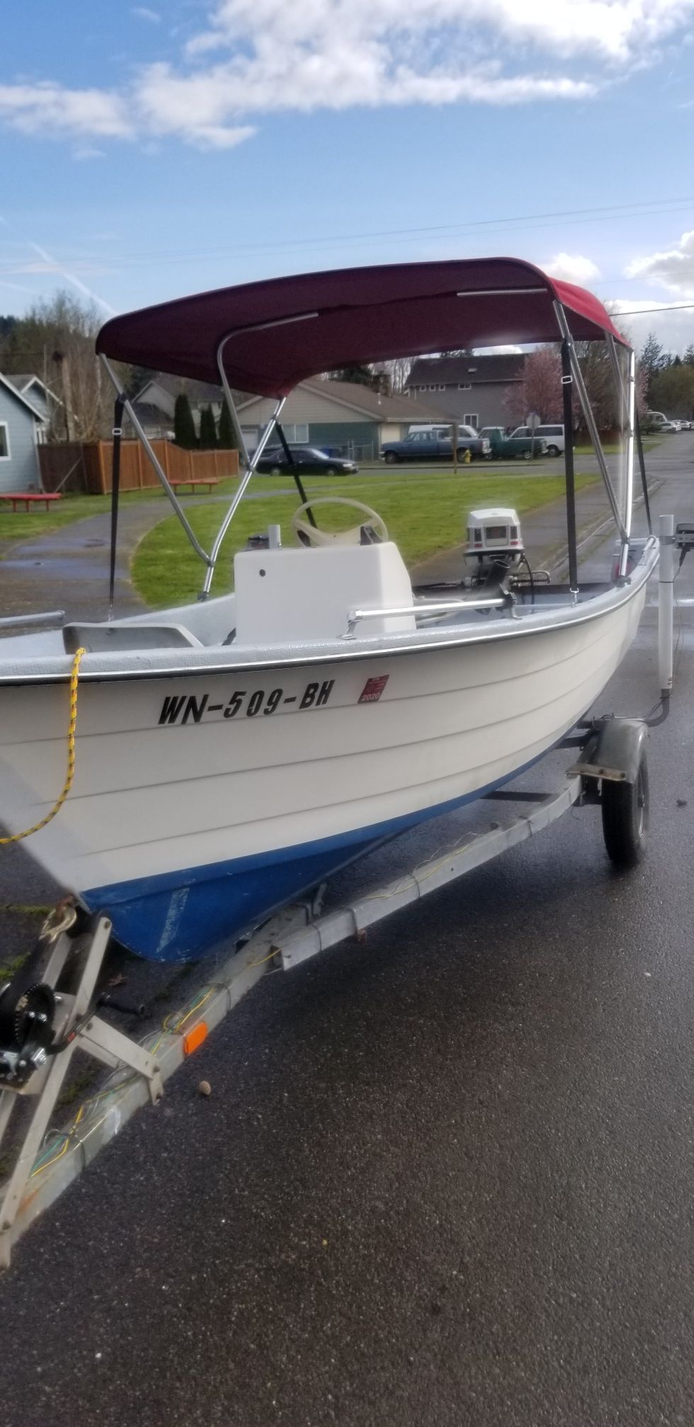 Livingston pacific skiff center console boat