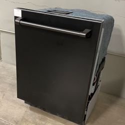 Thor Black Dishwasher -Gordon Ramsay Collection 