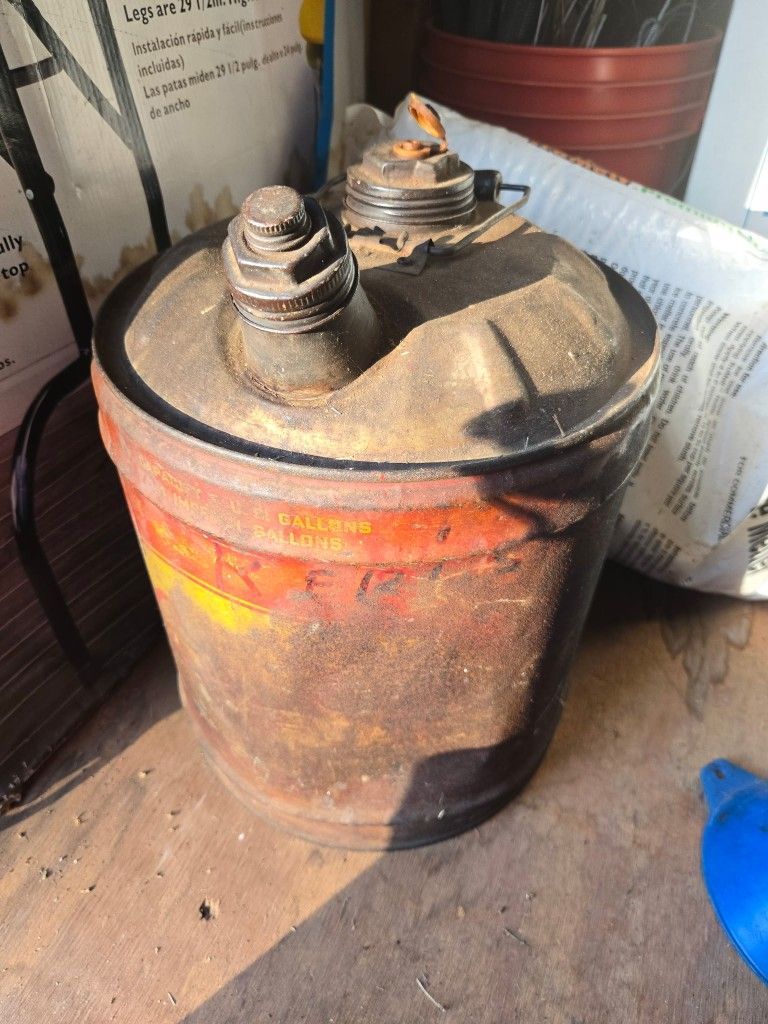 1940's 5 gal. GASOLINE CAN RARE
