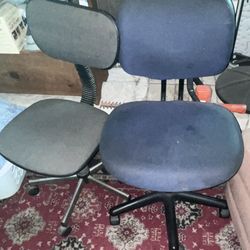 2 Office Chairs 