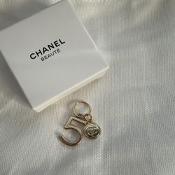 Chanel No. 5 Charm 