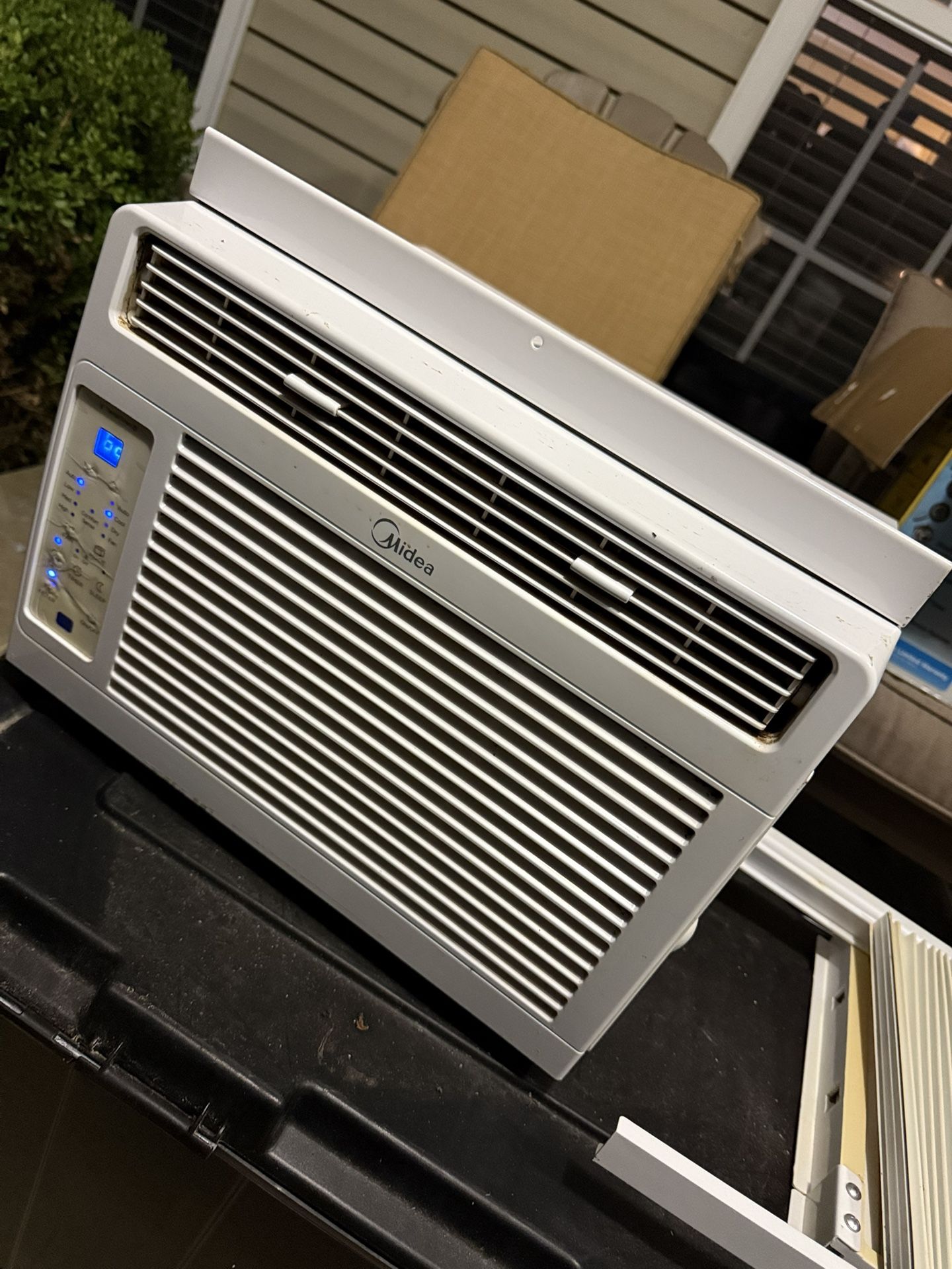 Midea Window Air Conditioner