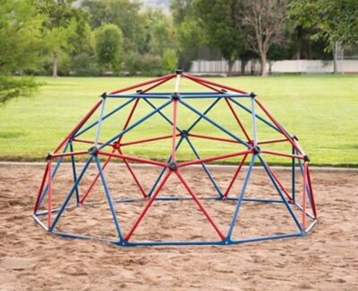 Lifetime 60 Inch Dome Climber