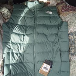 Men's Small NorthFace Vest Brand New With Tags 