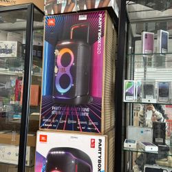 JBL Speaker Partybox 520 ( Payments Available) 