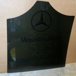 Mercedes-Benz RH Movable Glass