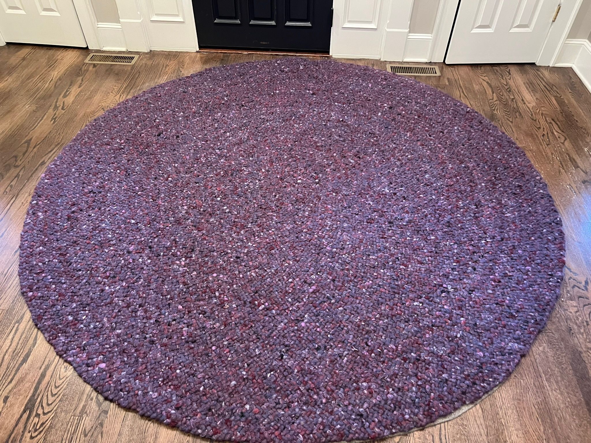 Gorgeous Custom Made Round Area with Pad in Great Condition 98” round Smoke free household