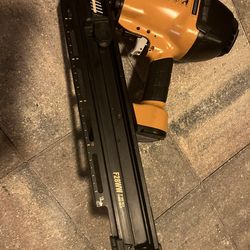 Bostitch F28 WW Framing Nail Gun