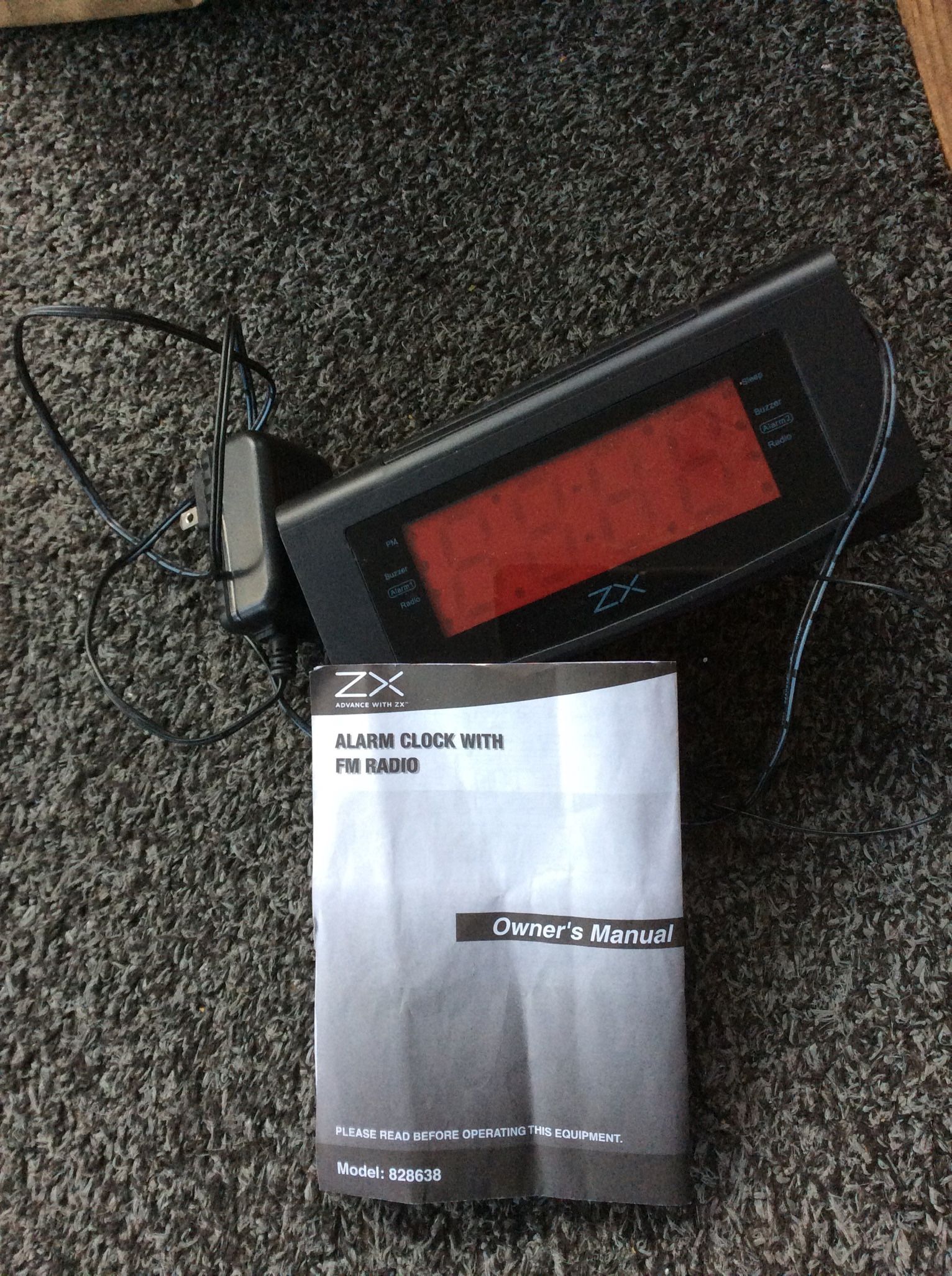 Alarm Clock Radio Mint Condition 