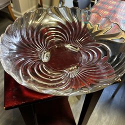 Clear Crystal Glass Bowl W/decorative Swirling Pattern 