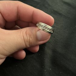 10k White gold wedding ring for men